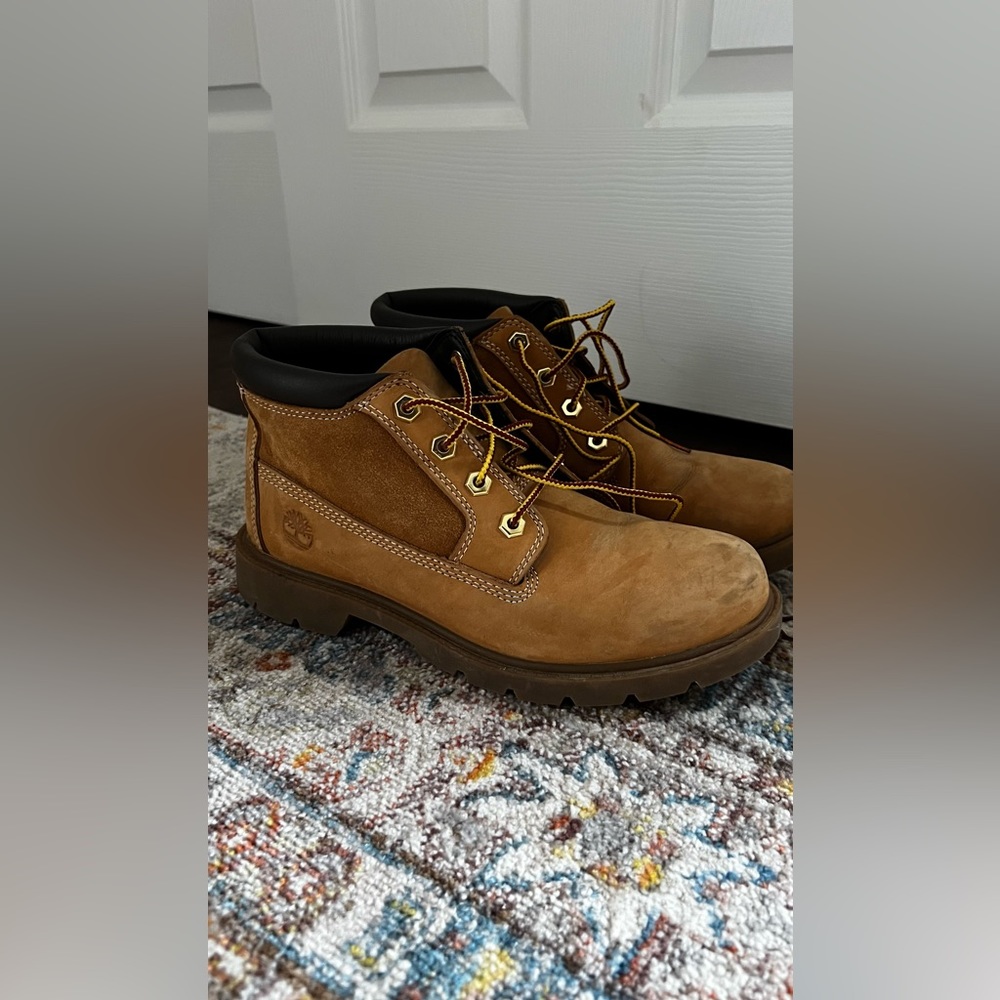 Timberland boots womens 8